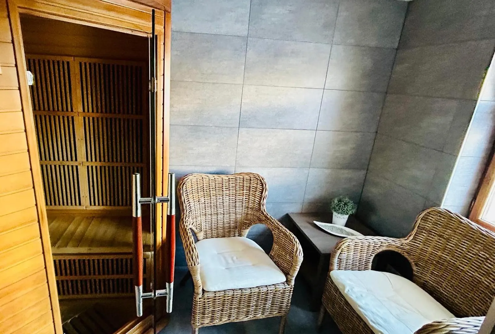 Dvur Stran & Wellness Hotel Karlsbad Tsjechië