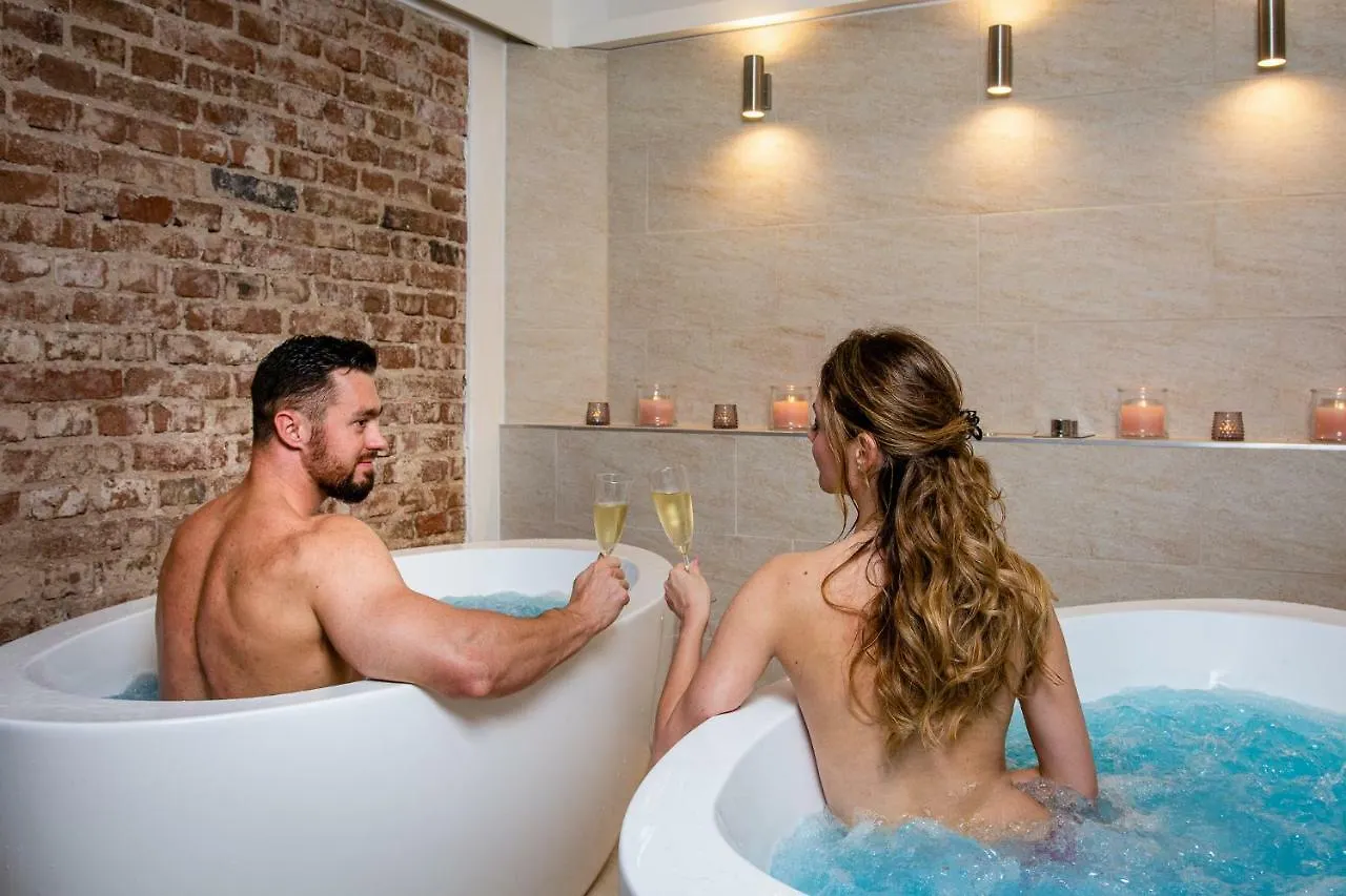 Dvur Stran & Wellness Hotel Karlovy Vary Czech Republic