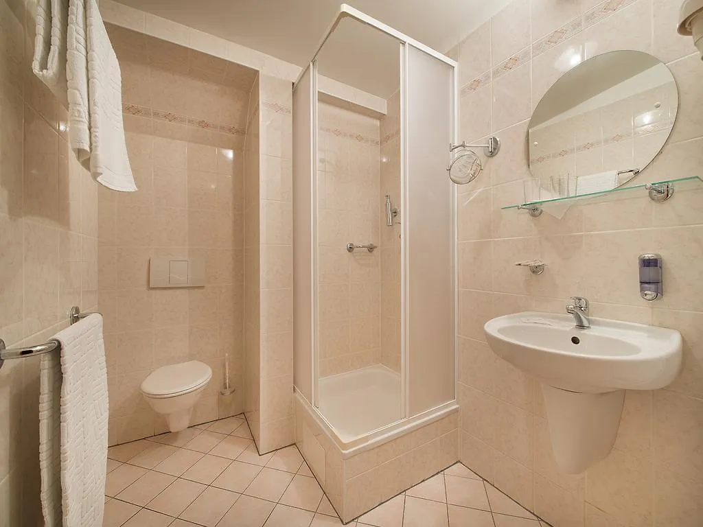 ***  Ea Hotel Elefant Karlovy Vary República Checa