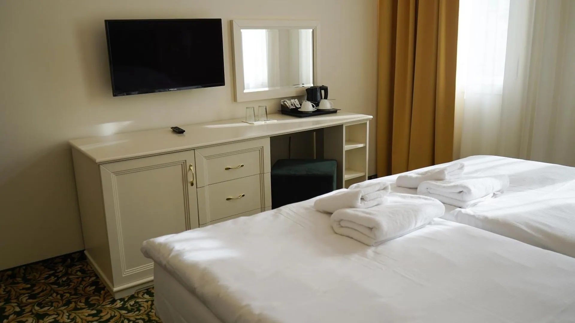 Ea Hotel Elefant Karlovy Vary 3*,
