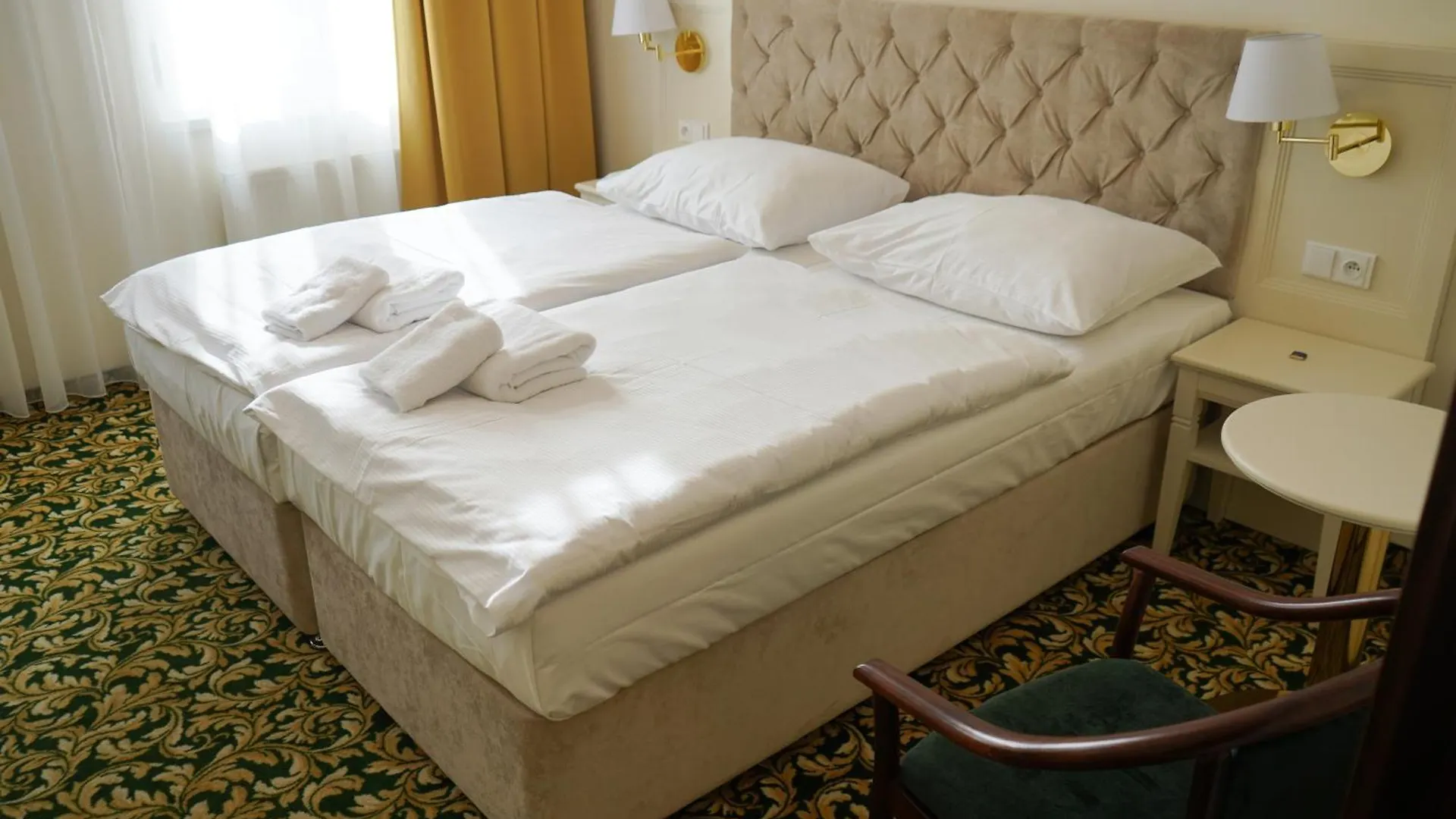 Ea Hotel Elefant Карловы Вары