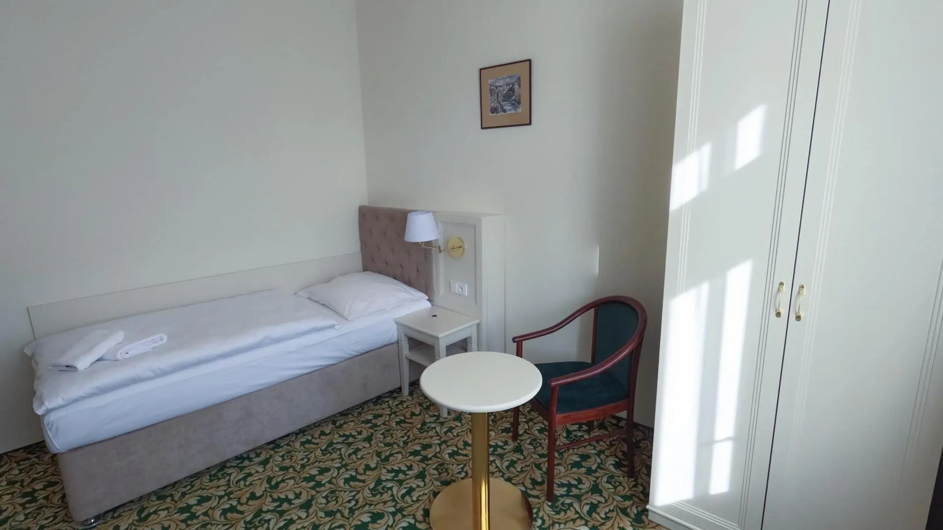 Ea Hotel Elefant Karlovy Vary 3*,  República Checa