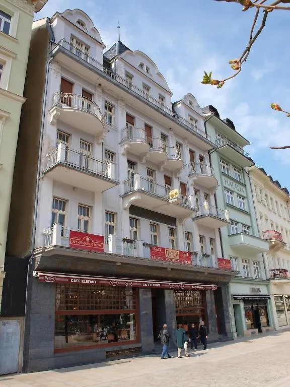 Ea Hotel Elefant Karlovy Vary 3*,