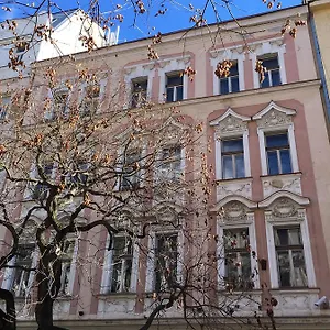 Gasthof Kralovsky Vinohrad