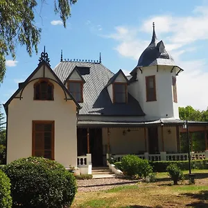 https://villa-victoria-lodge.hotelsmendoza.com