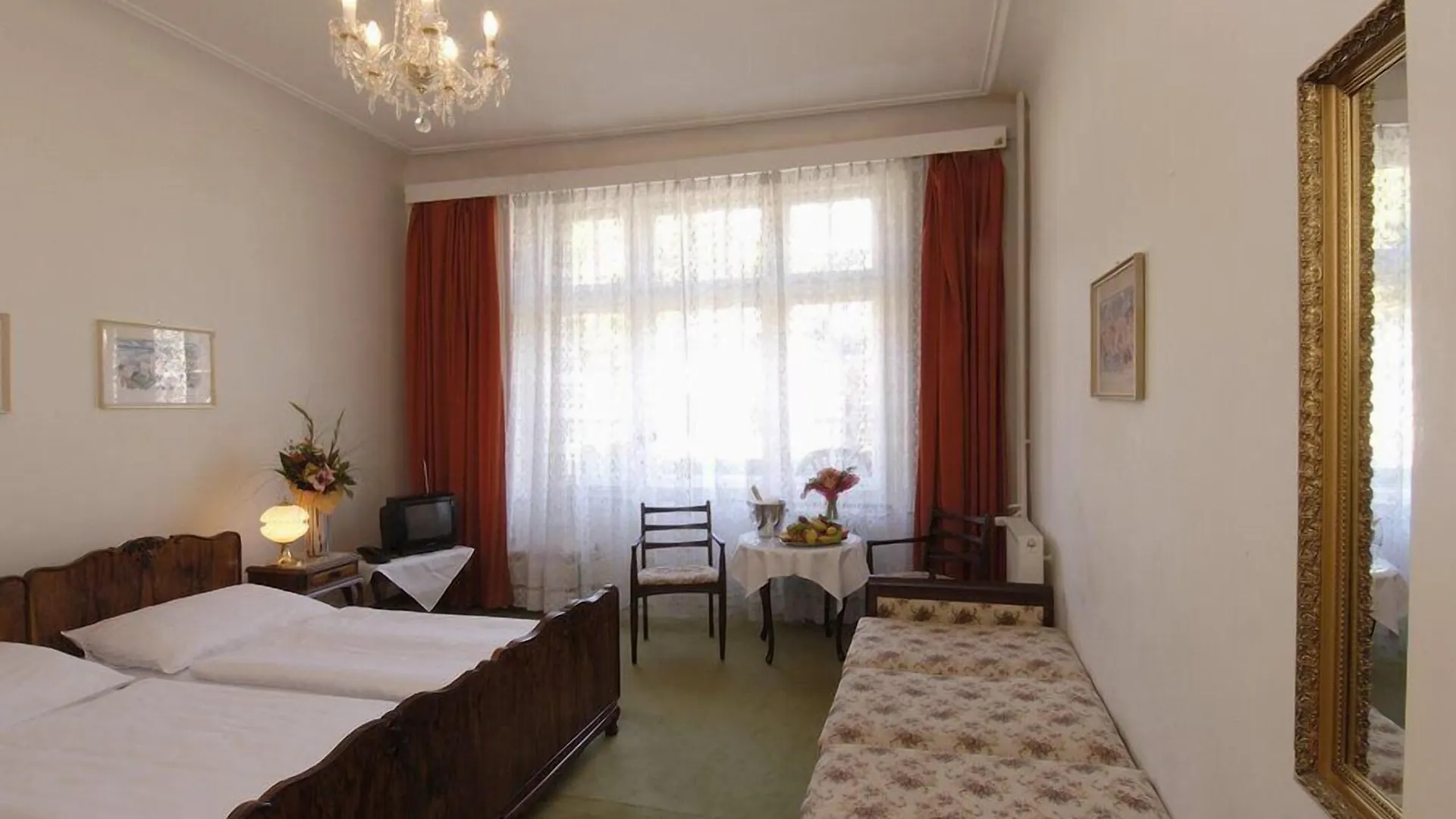 Ea Hotel Jessenius Karlsbad