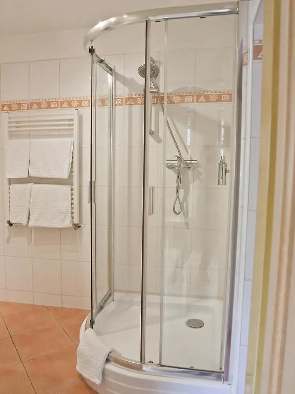 Ea Hotel Mozart Karlowe Wary 3*,