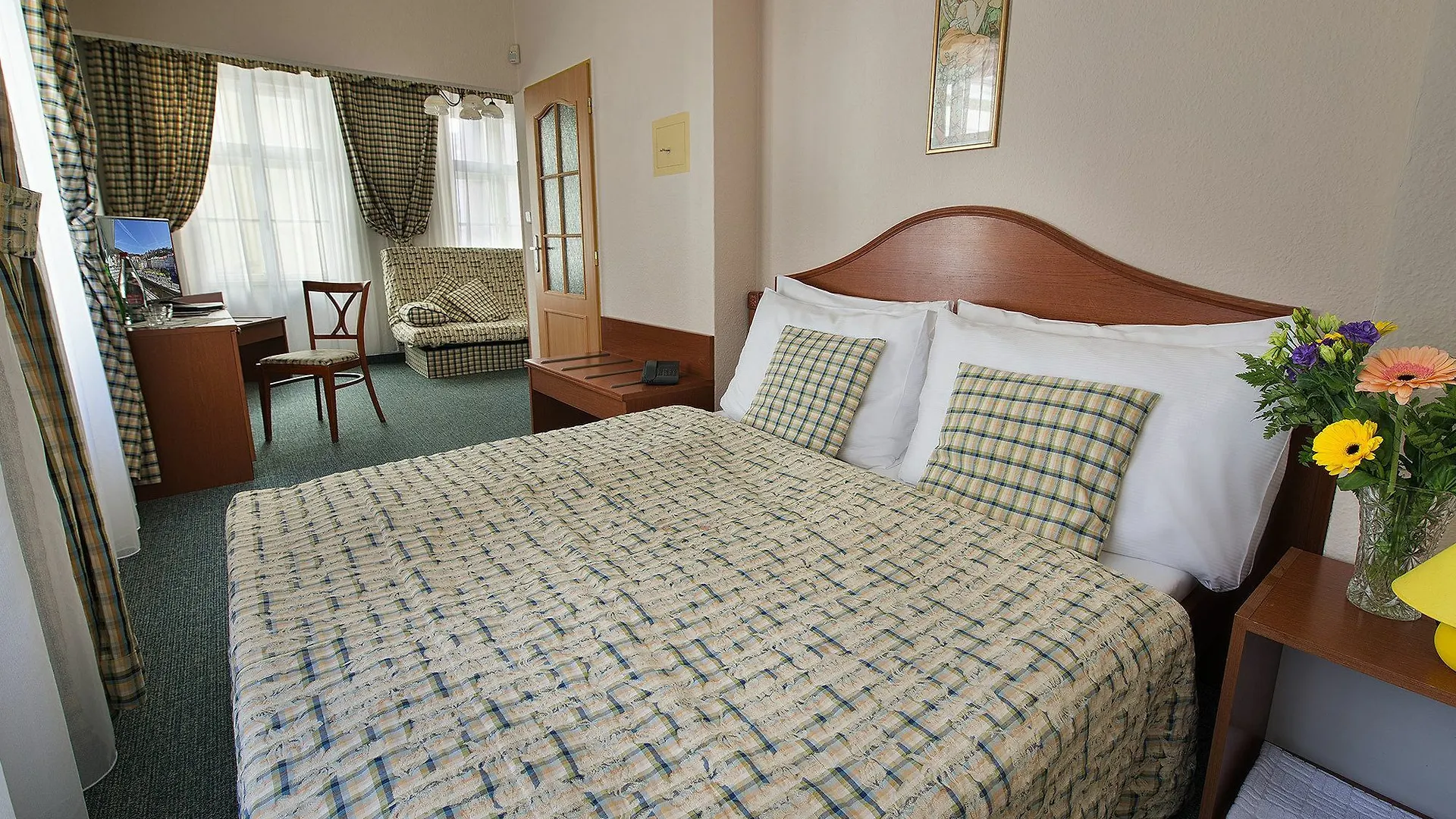 Ea Hotel Mozart Karlowe Wary