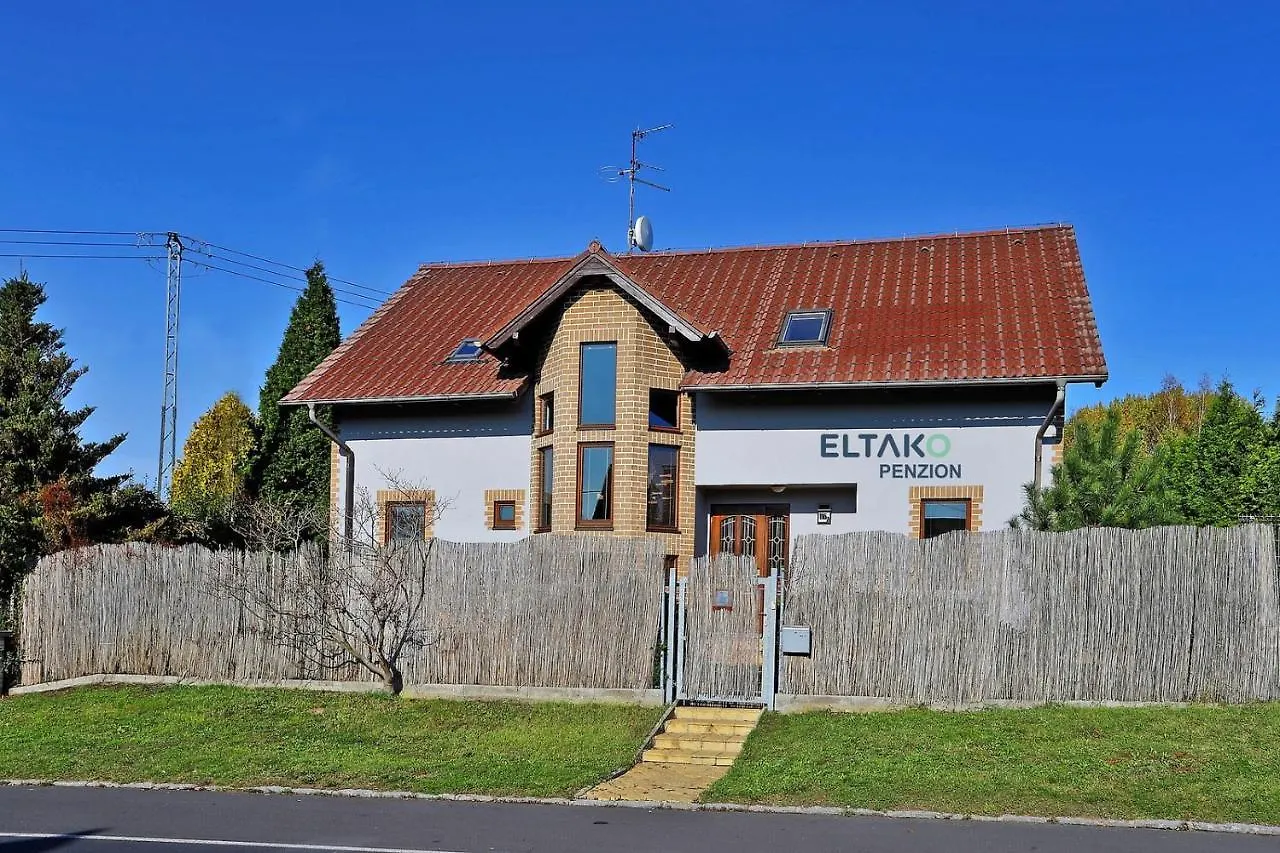 Hotel Eltako Penzion Karlsbad Gasthof