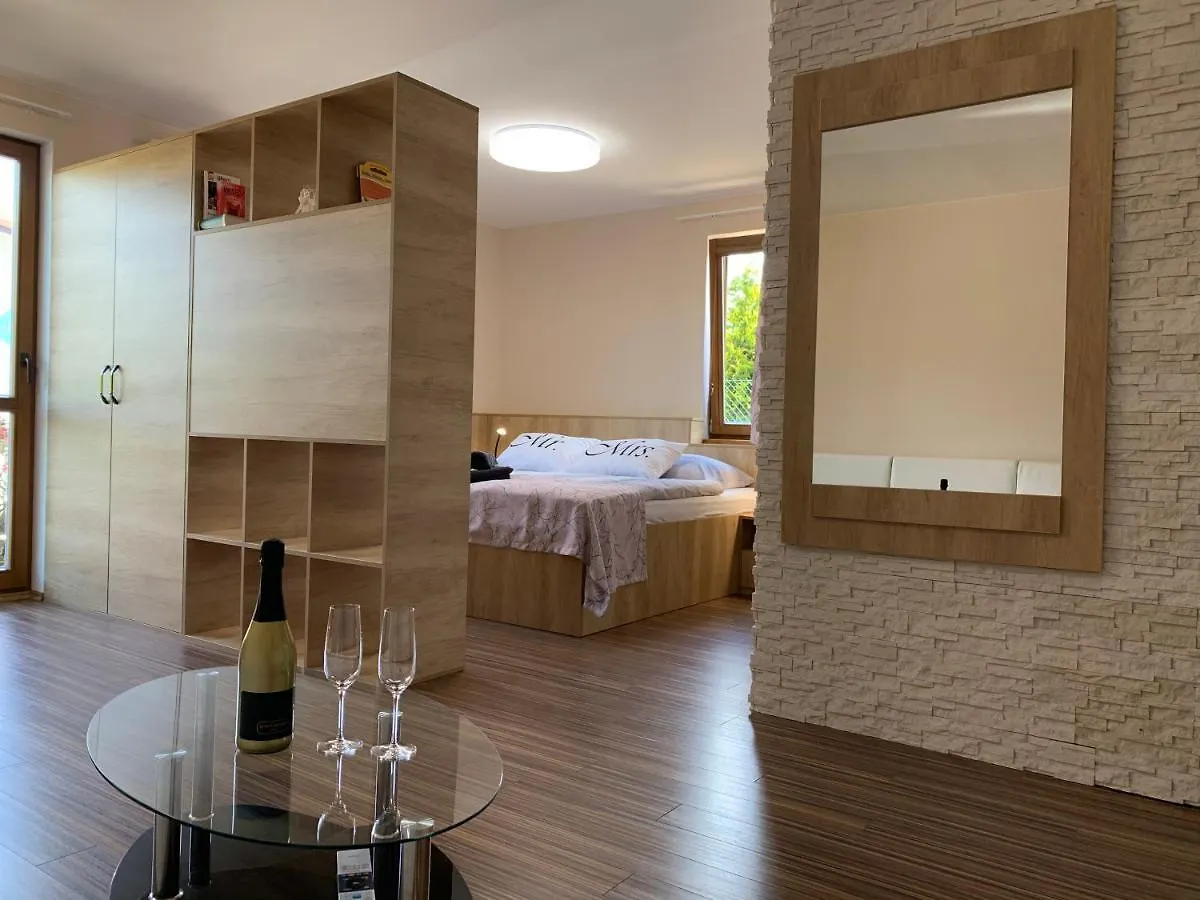 Gasthof Hotel Eltako Penzion Karlsbad