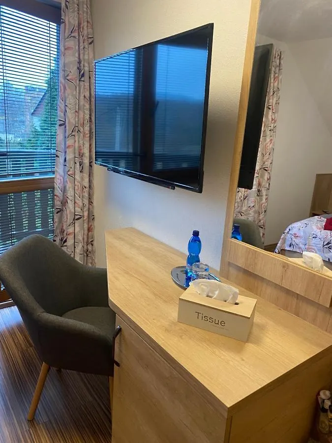 Hotel Eltako Penzion Karlsbad Gasthof