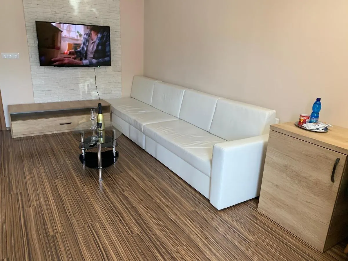 Gasthof Hotel Eltako Penzion Karlsbad