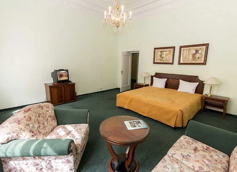 ****  Hotel Ester Карловы Вары Чехия