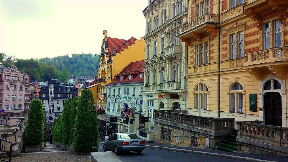 Hotel Ester Karlowe Wary