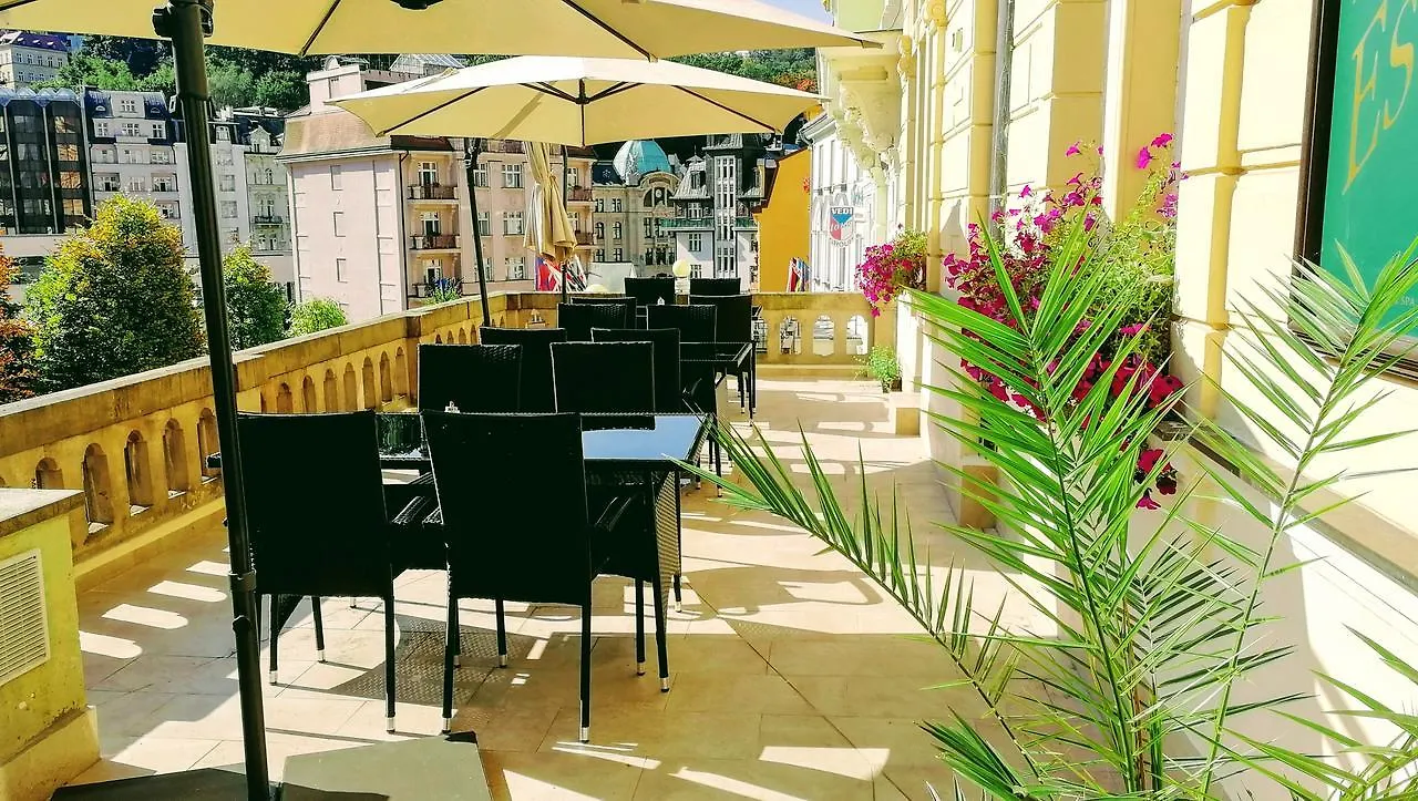 Hotel Ester Карловы Вары