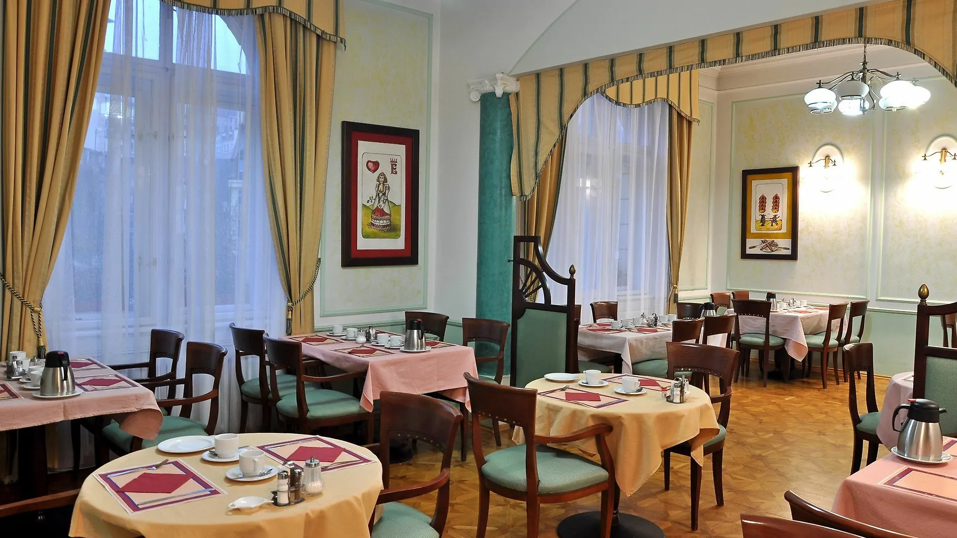 Hotel Ester Карловы Вары Чехия
