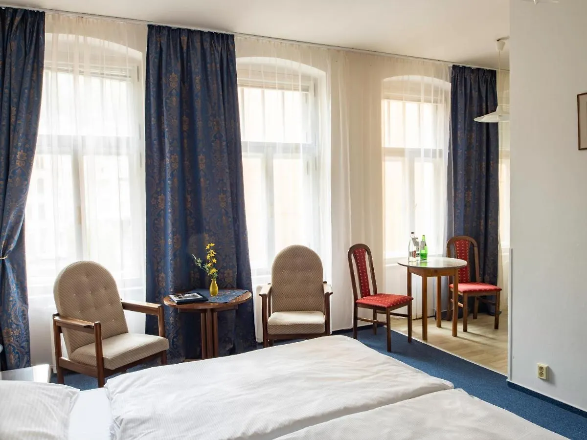 Ea Apartmany Mozart Karlsbad Hotel