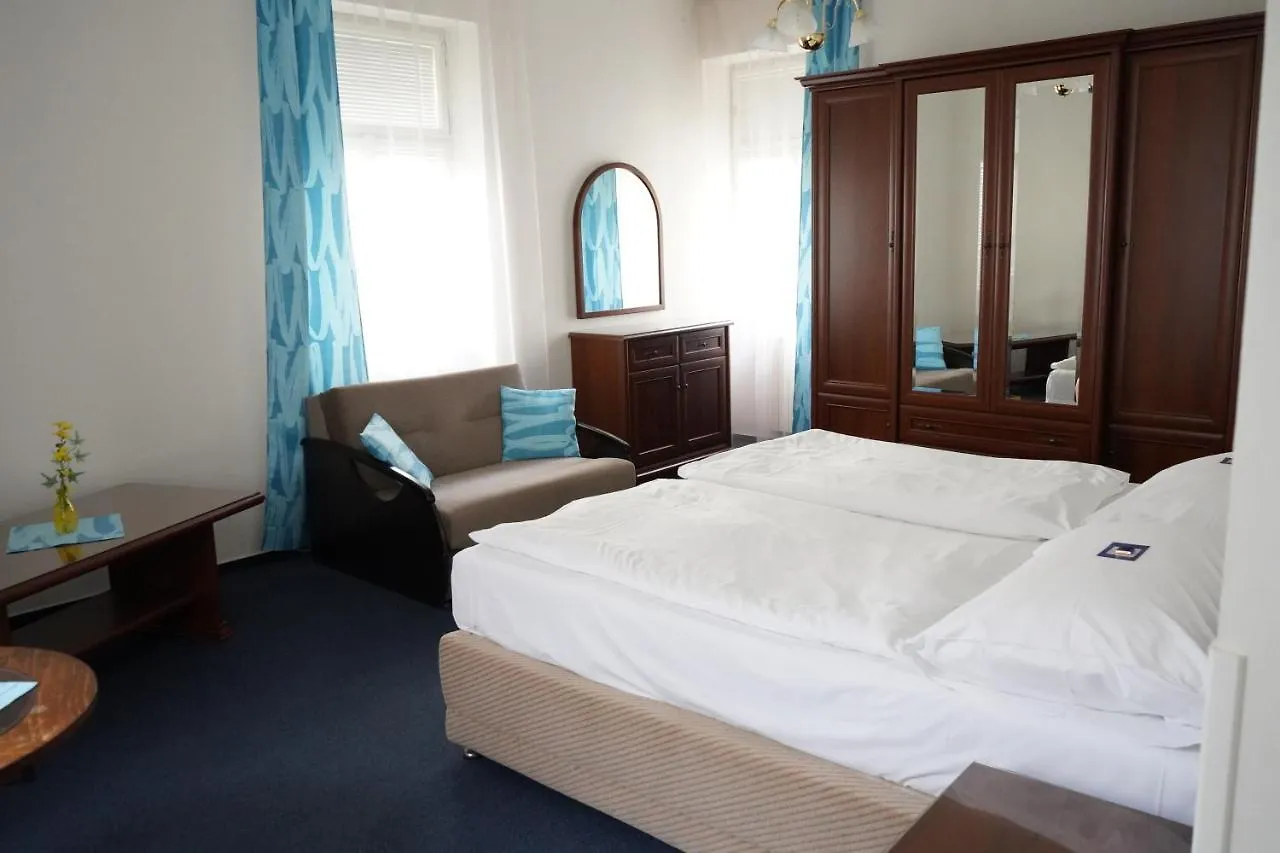 Ea Apartmany Mozart Karlovy Vary Hotel