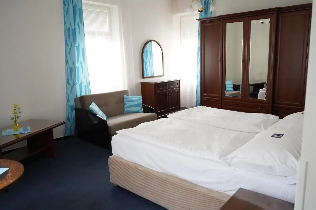 Ea Apartmany Mozart Karlsbad