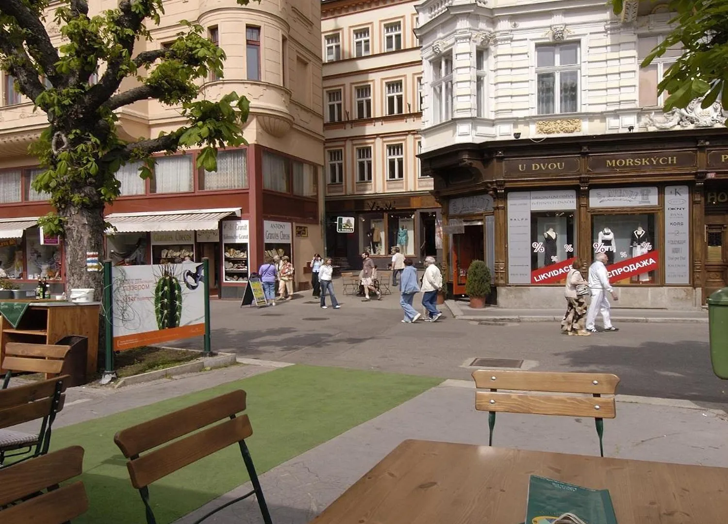Ea Apartmany Mozart Karlovy Vary Czech Republic
