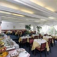Ea Apartmany Mozart Karlsbad