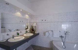 Ea Apartmany Mozart Karlovy Vary