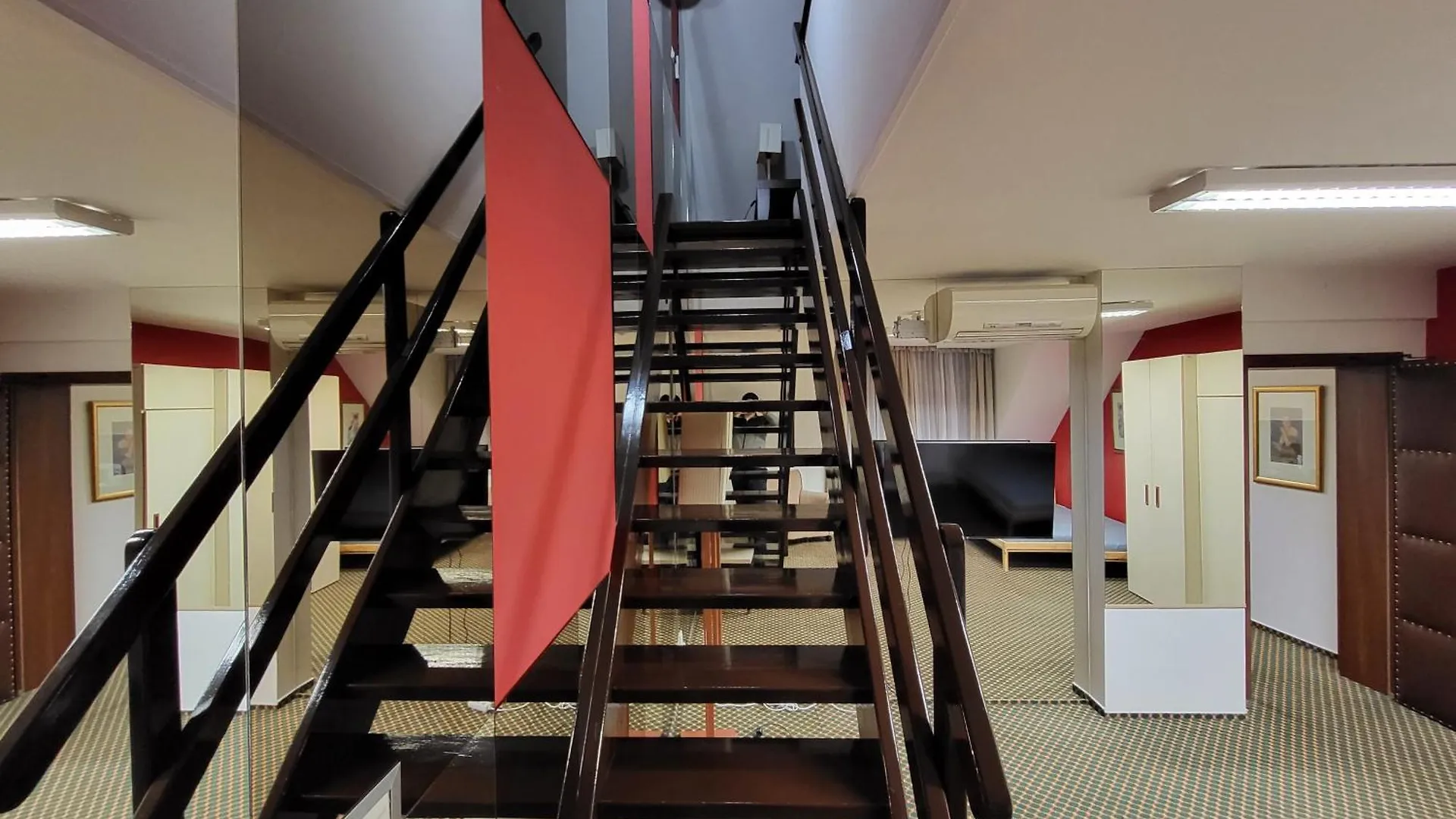 Excellent Apartments In Karlovy Vary 0*,  República Checa