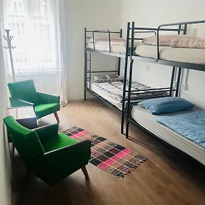https://station-hostel.inbudapesthotels.com