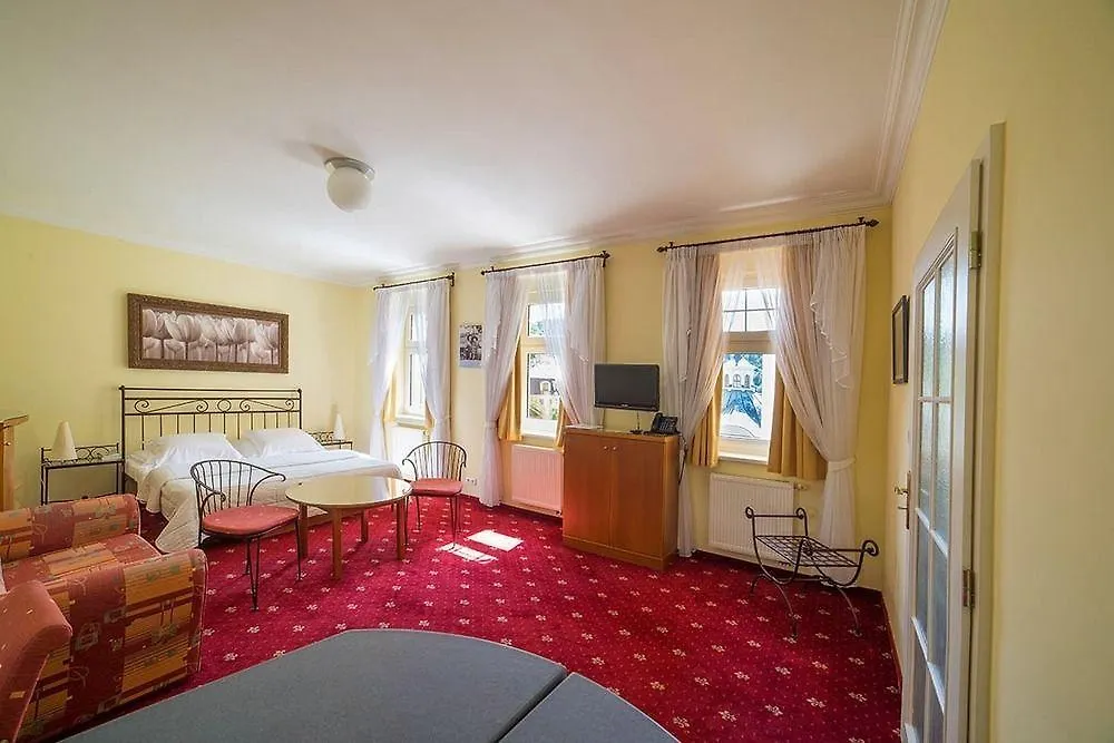 Ferienwohnung Festival Karlsbad Apartment