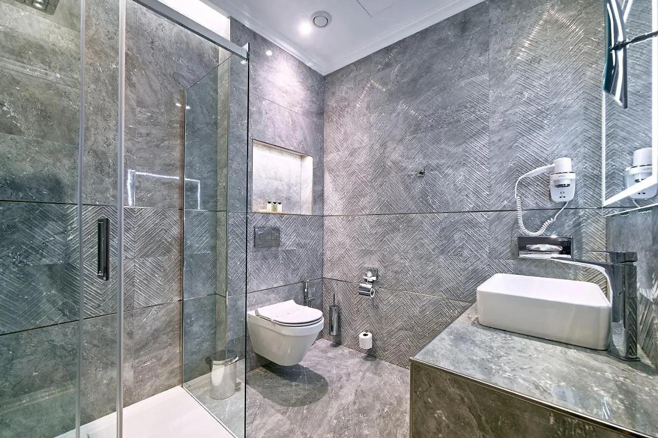 Golden Key Boutique Hotel Karlovy Vary 4*,