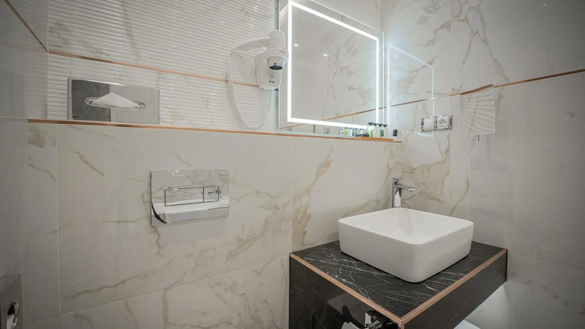Golden Key Boutique Hotel Karlovy Vary 4*,  Csehország