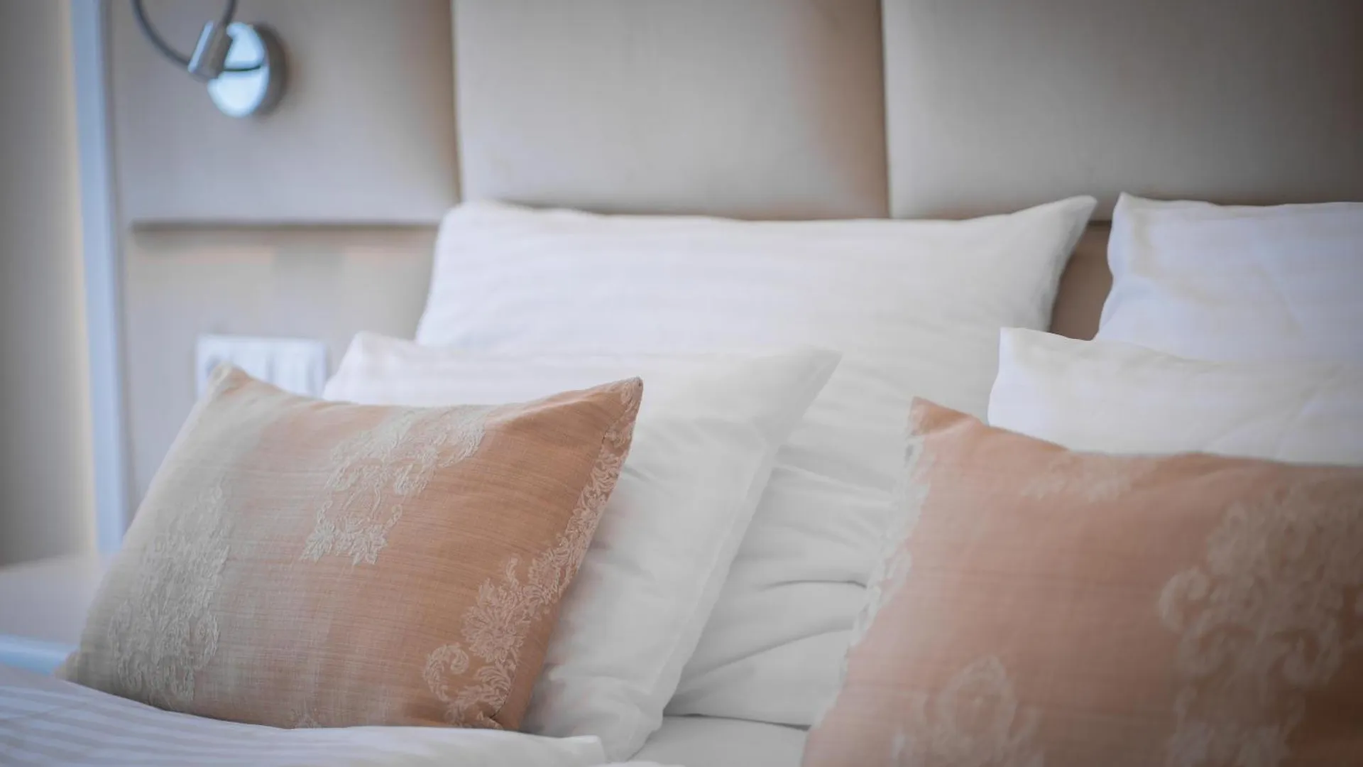 Golden Key Boutique Hotel Karlovy Vary 4*,  Czech Republic