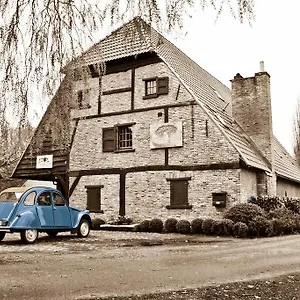 https://gastenlogies-blauwe-schaap.brusselshotelsbook.com