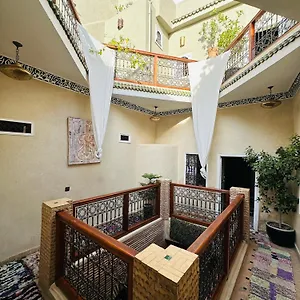 Riad Hna Ben Saleh Riad