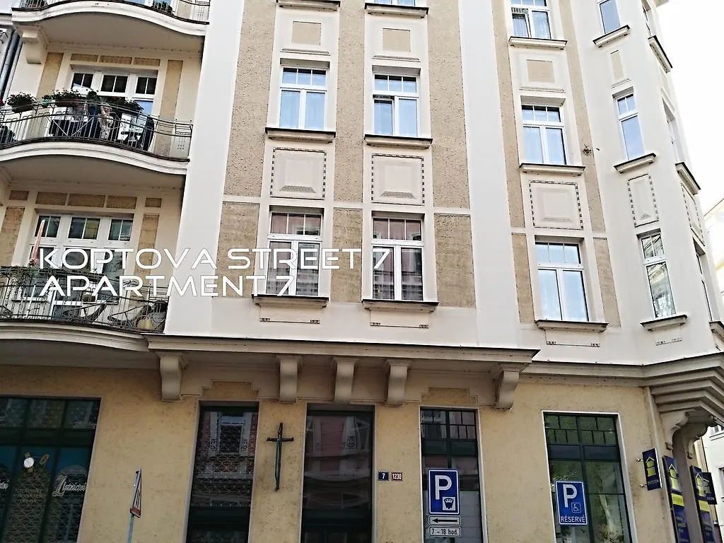 Holiday Apartments Карловы Вары