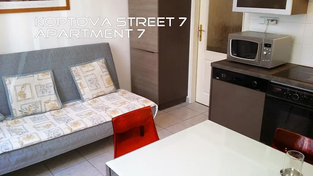 Holiday Apartments Карловы Вары