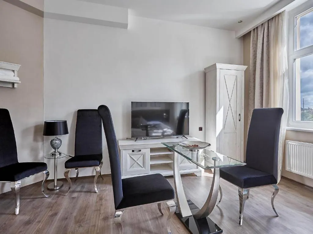 Hotel Adria Карловы Вары