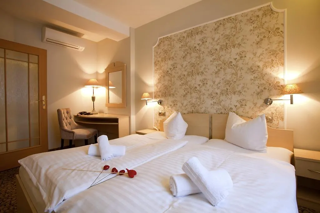 Hotel Ambiente Wellness & Spa Карловы Вары