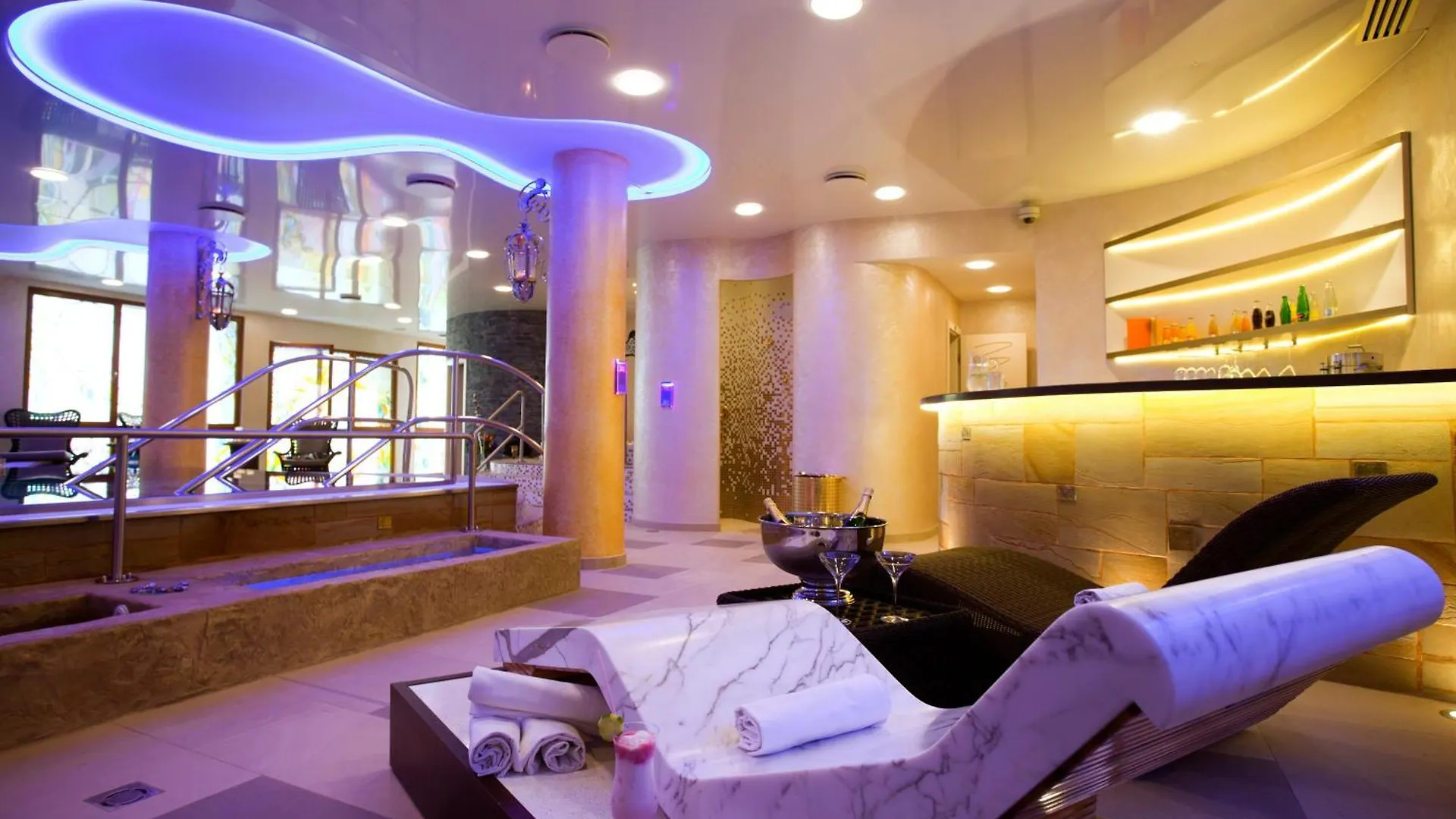 Hotel Ambiente Wellness & Spa Карловы Вары