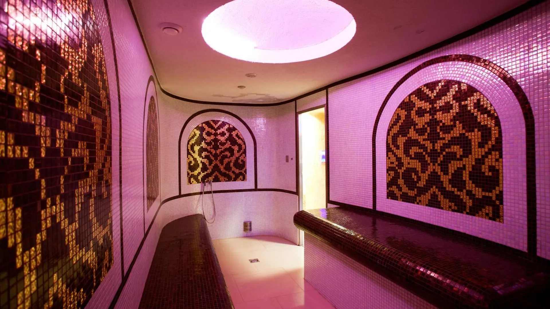 Hotel Ambiente Wellness & Spa Карловы Вары