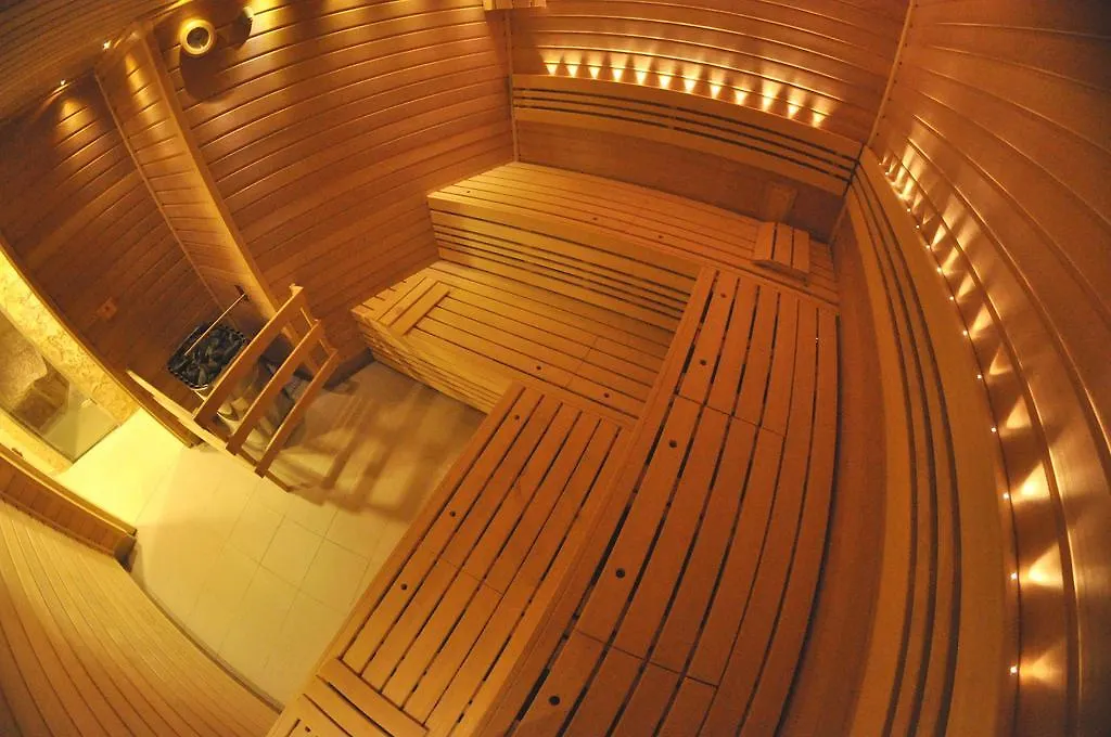 Hotel Ambiente Wellness & Spa Карловы Вары 4*,
