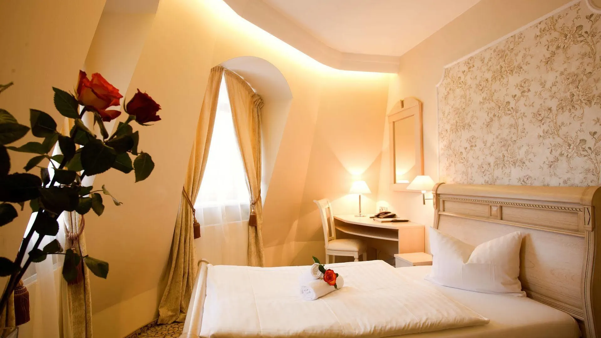 Hotel Ambiente Wellness & Spa Карловы Вары 4*,  Чехия