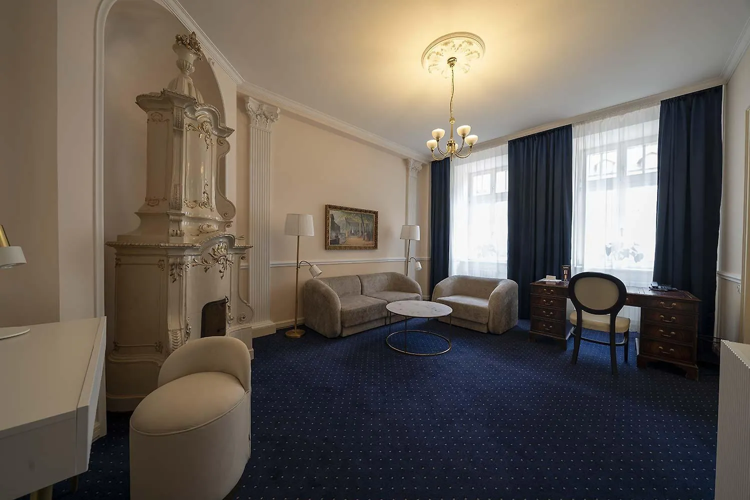 Hotel Embassy Karlsbad 4*,