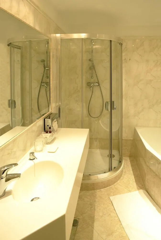 Hotel Embassy Karlsbad