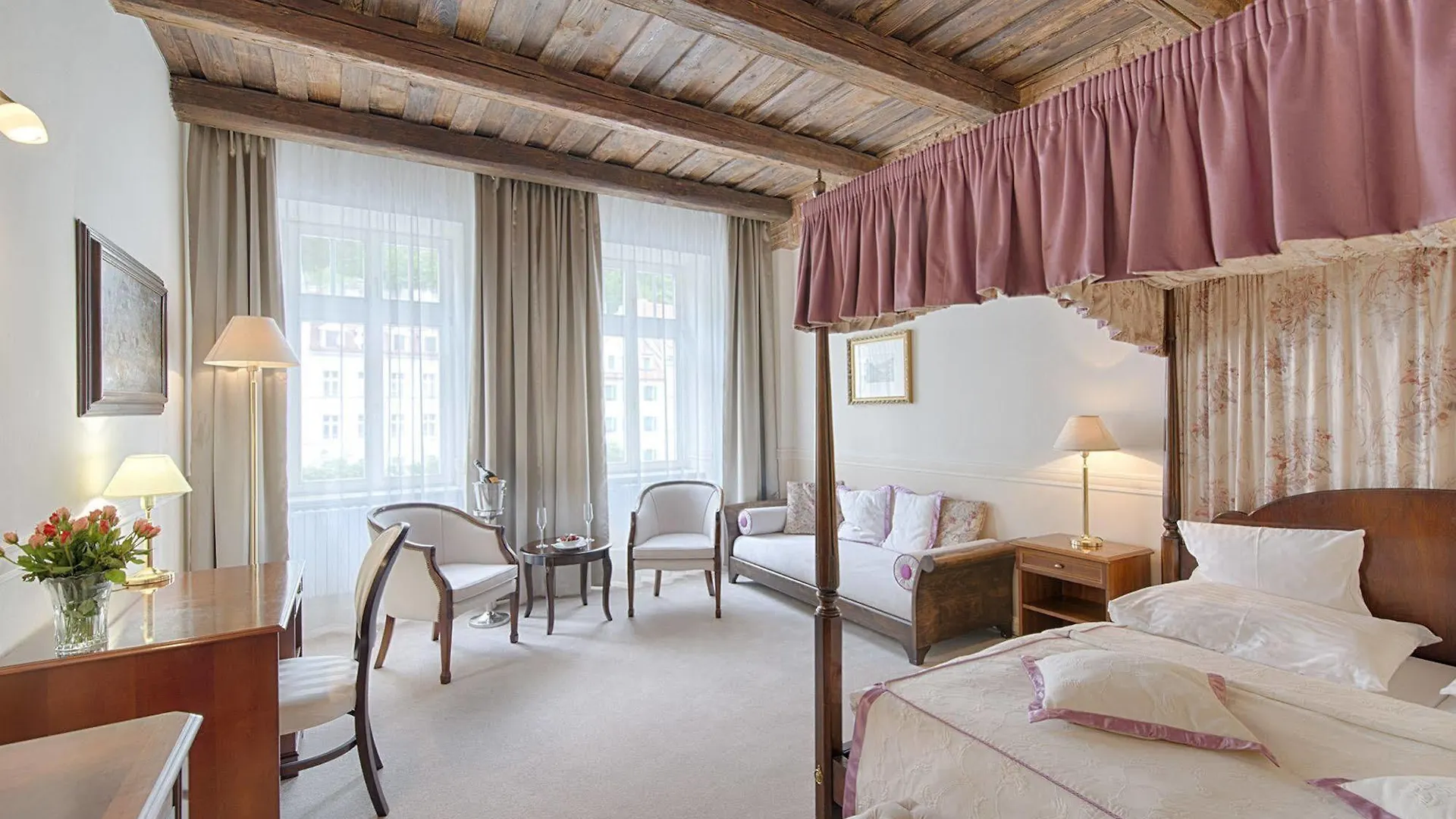 Hotel Embassy Karlsbad