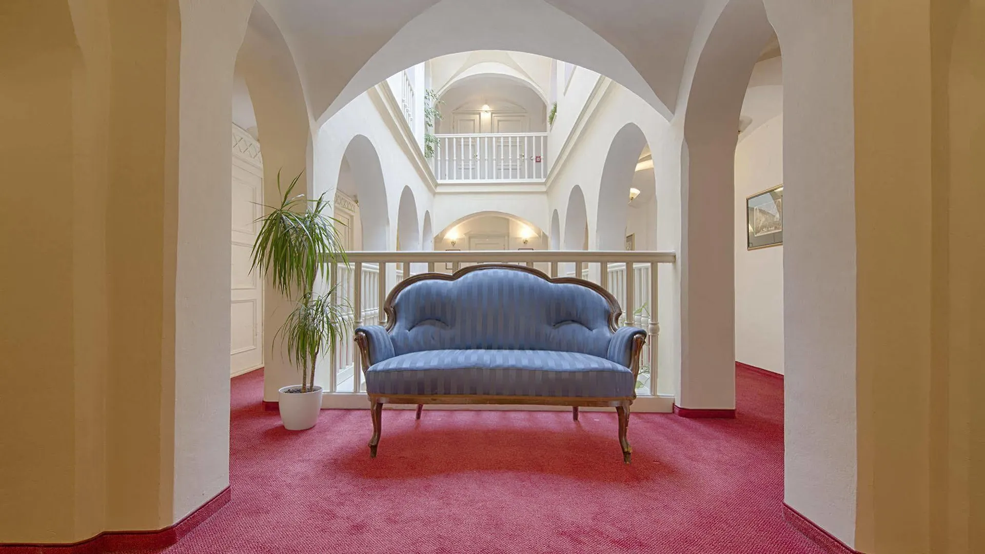 ****  Hotel Embassy Czech Republic