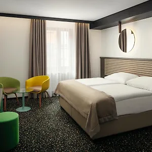 Hotel Ea Embassy ****