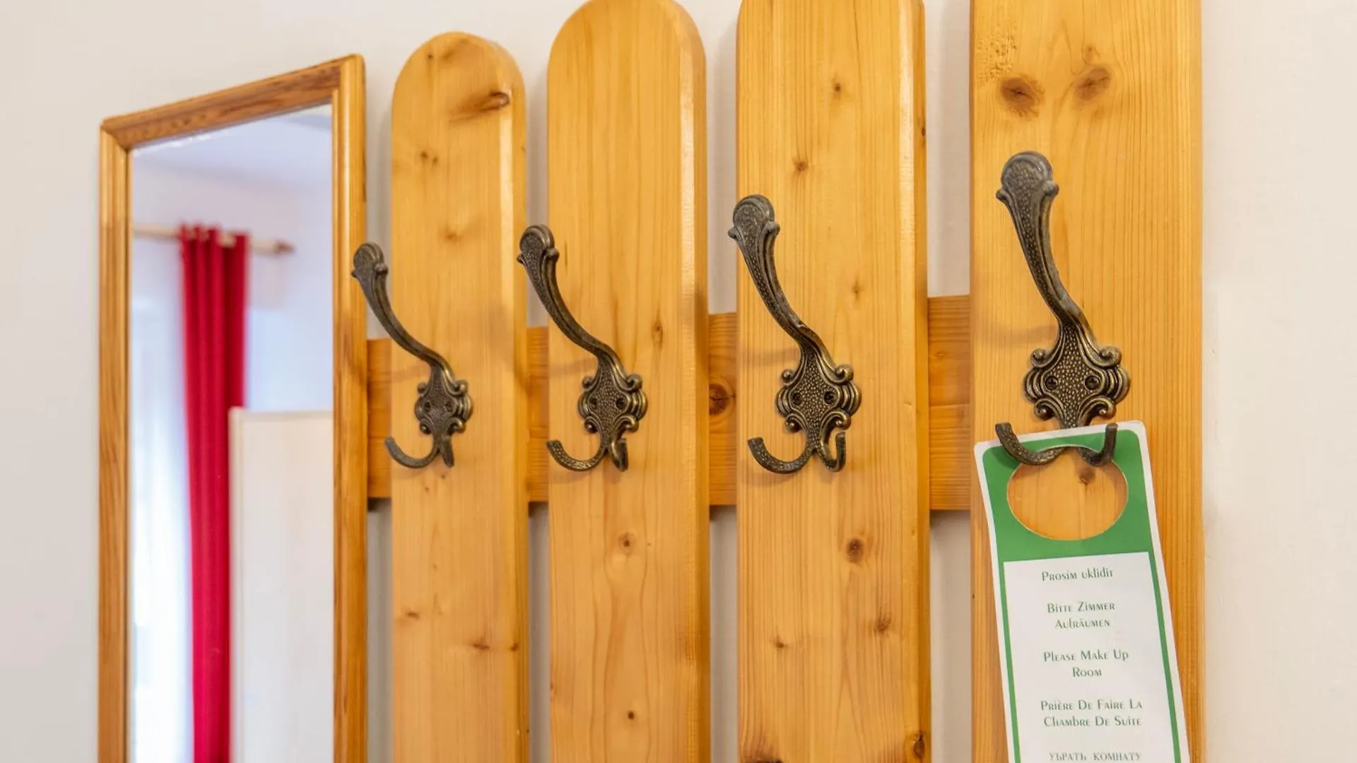 Sport Hotel Gejzirpark Karlsbad 2*,