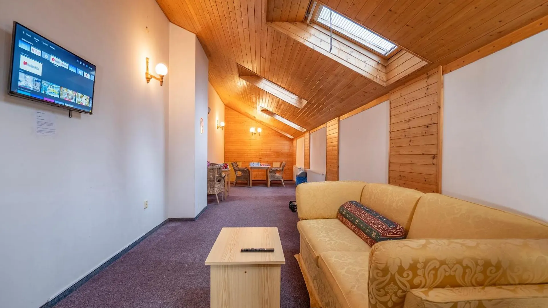**  Sport Hotel Gejzirpark Karlsbad Tschechische Republik