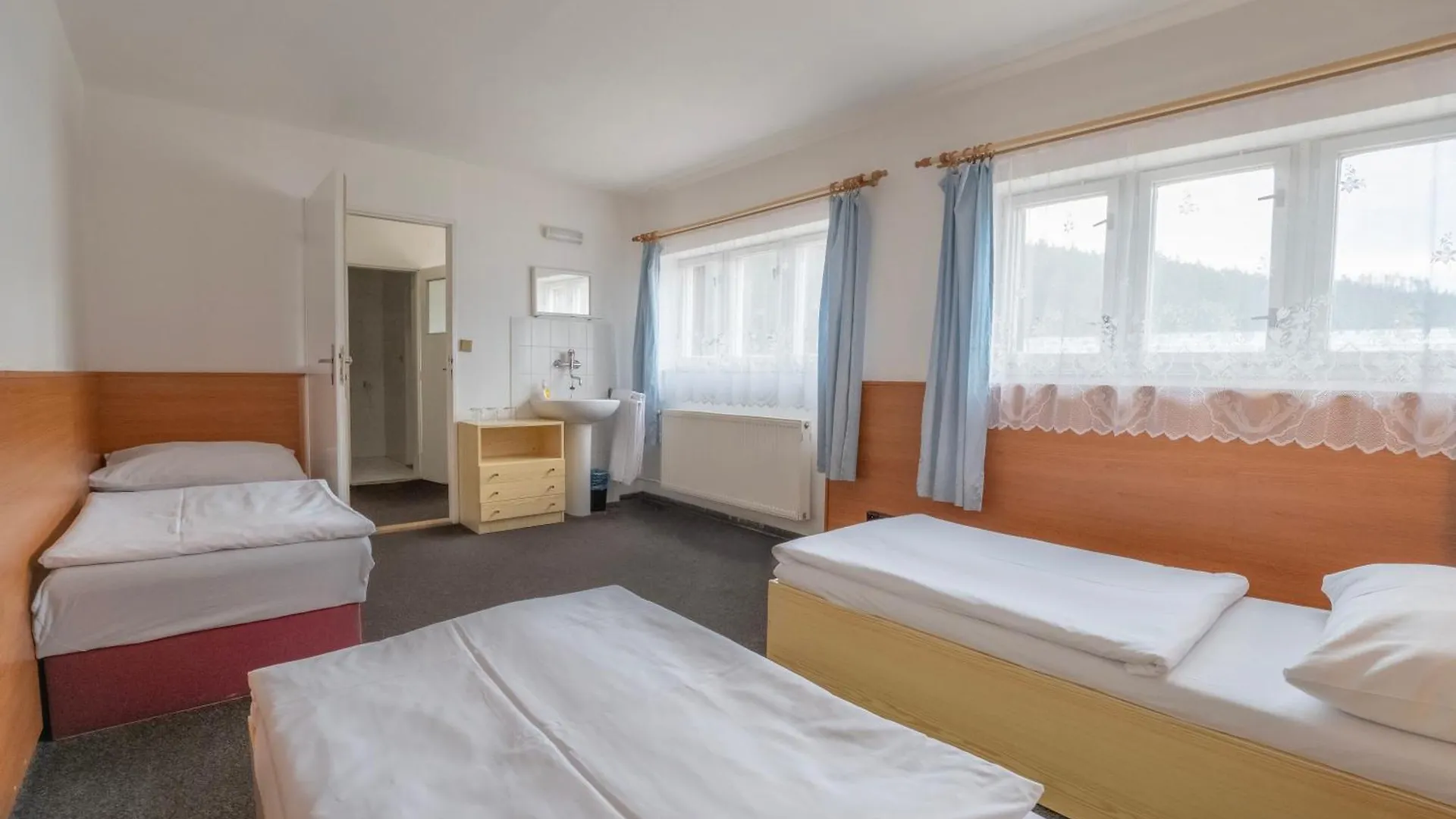 Sport Hotel Gejzirpark Karlsbad 2*,  Tschechische Republik